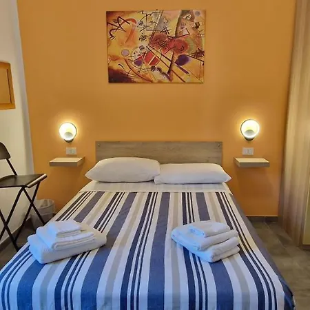 Stanza In Maggiore Πανσιόν Μπολόνια